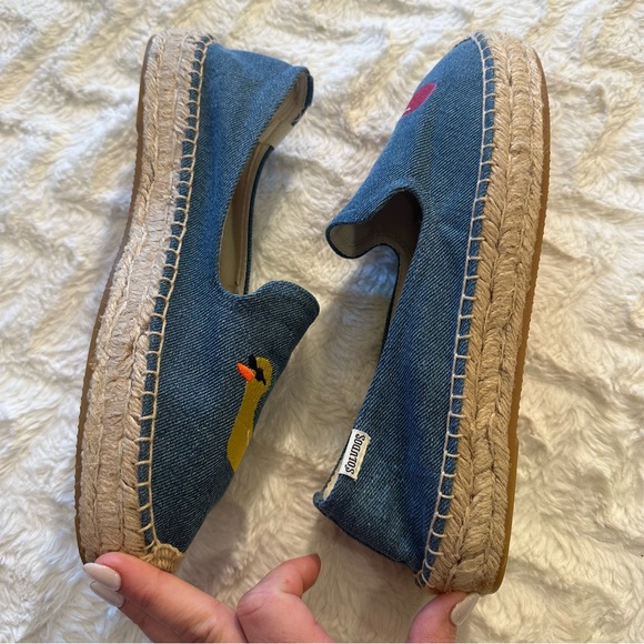 Soludos x Mary Matson Denim Embroidered Flamingo and Duck Espadrilles Size 9 - Picture 3 of 11